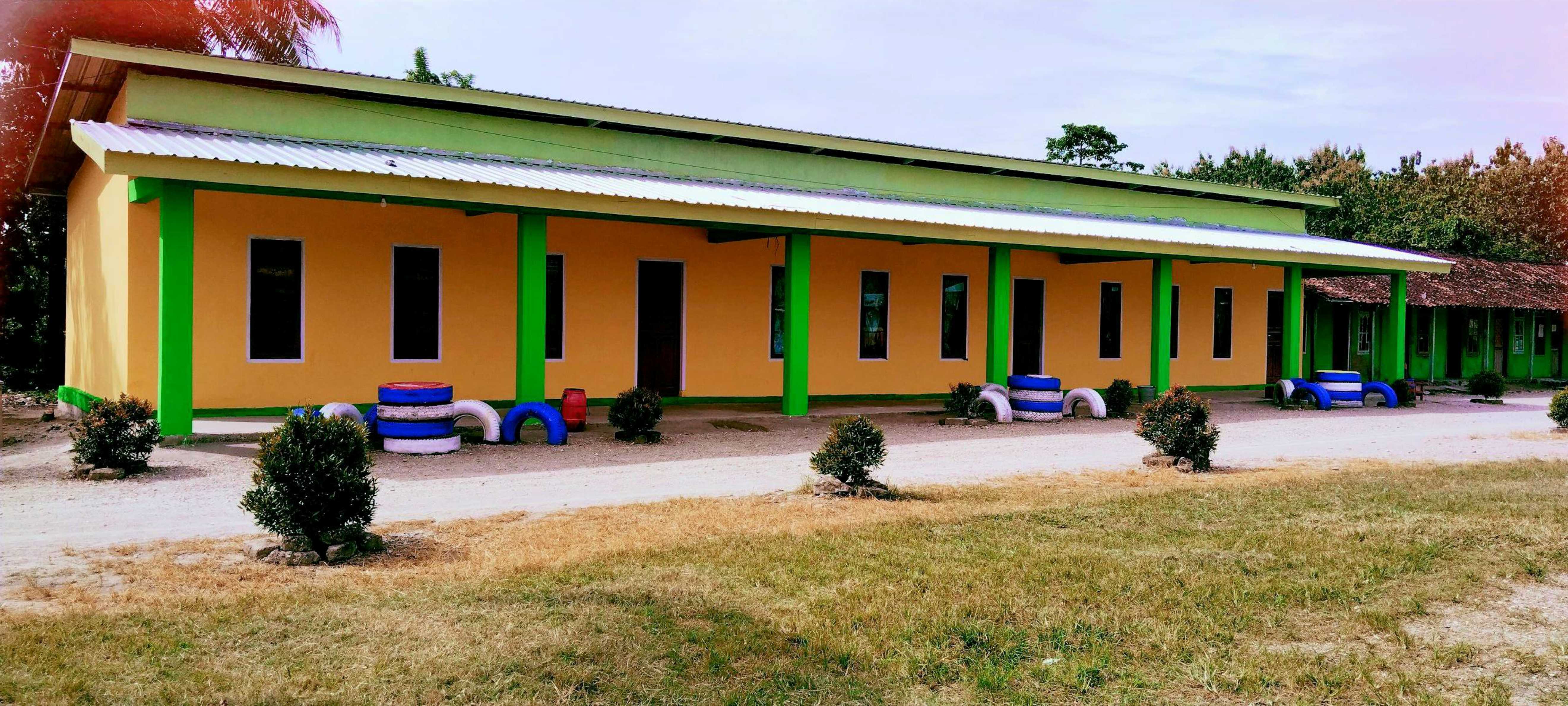 Hero Slide Desktop 2