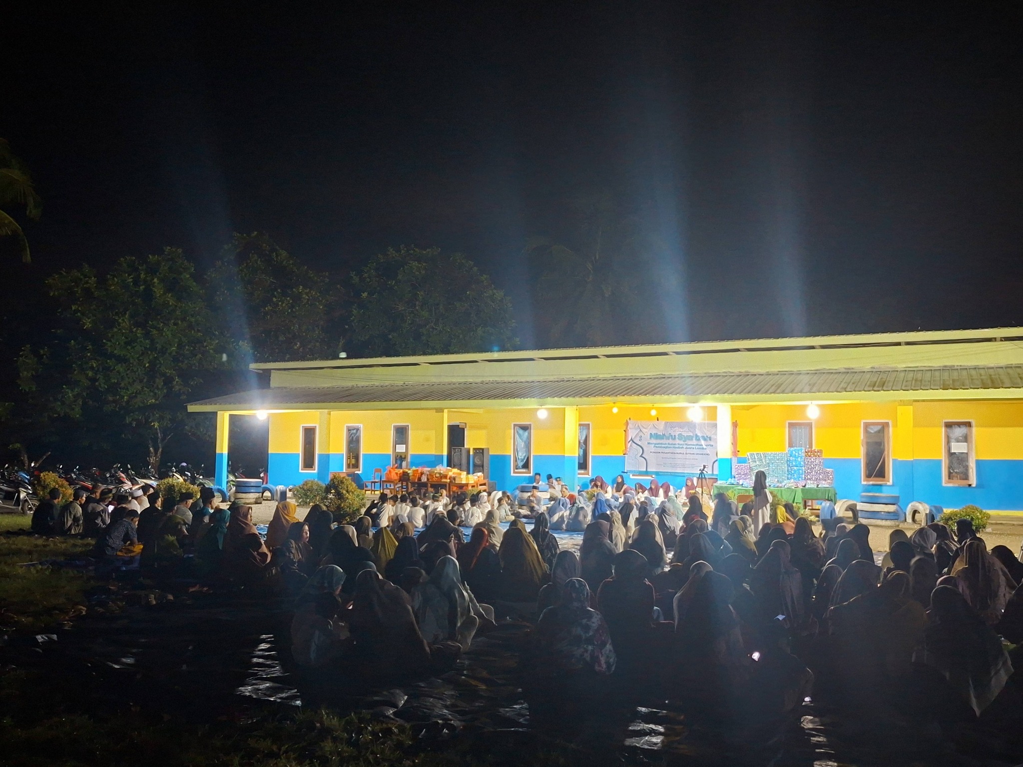 Jamaah malam nisfu syaban